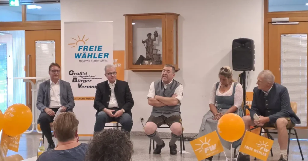 v.l.Josef Baumann, Gemeinderat, Florian Streibl, MdL, Josef Lausch, MdL, Barbara Stein, Bezirksrätin, Sepp Hofer stellv. Landrat, Bezirksrat